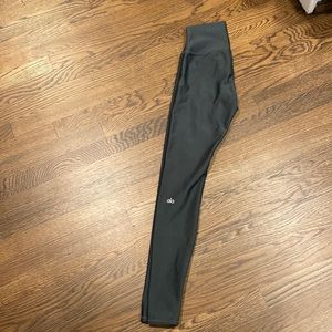 Alo yoga high waisted leggings slate gray size xs